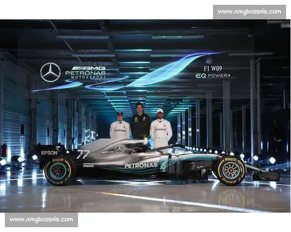 电竞世界赛，一场没有硝烟的战争，智慧与勇气的较量！